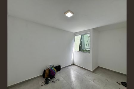 Casa de condomínio à venda com 88m², 3 quartos e 1 vagaQuarto 2