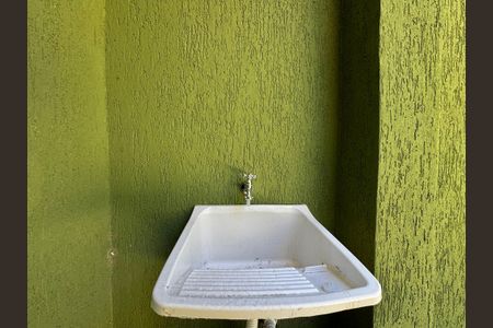 Casa de condomínio à venda com 88m², 3 quartos e 1 vagaÁrea de Serviço