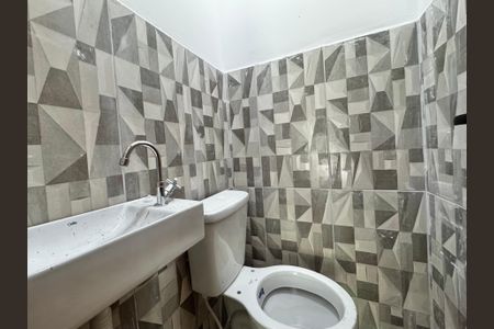 Casa de condomínio à venda com 88m², 3 quartos e 1 vagaLavabo