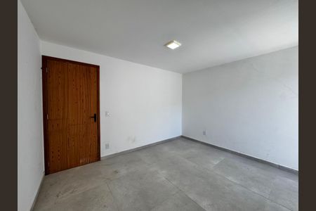 Casa de condomínio à venda com 88m², 3 quartos e 1 vagaSuíte