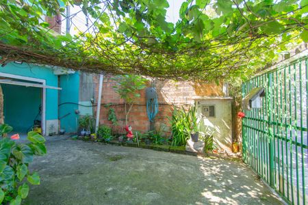 Casa à venda com 4 quartos, 60m² em Estância Velha, Canoas