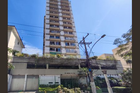 Apartamento à venda com 60m², 2 quartos e 1 vagaFachada e portaria