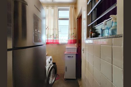 Apartamento à venda com 60m², 2 quartos e 1 vagaÁrea de Serviço