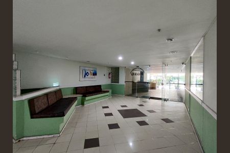 Apartamento à venda com 60m², 2 quartos e 1 vagaFachada e portaria