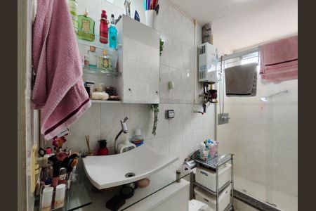 Apartamento à venda com 60m², 2 quartos e 1 vagaBanheiro Corredor