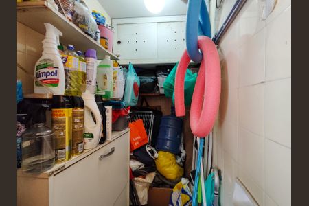 Apartamento à venda com 60m², 2 quartos e 1 vagaBanheiro de serviço