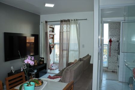 Apartamento para alugar com 3 quartos, 61m² em Jardim Marilu, Cotia