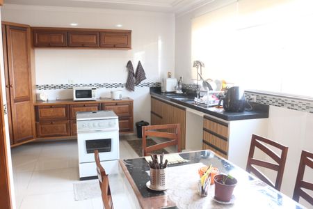 Casa à venda com 306m², 3 quartos e 5 vagasCozinha