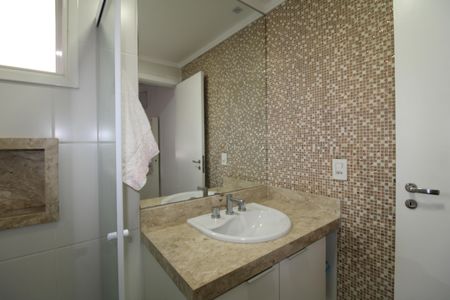 Apartamento à venda com 123m², 3 quartos e 3 vagasQuarto 1 - Banheiro