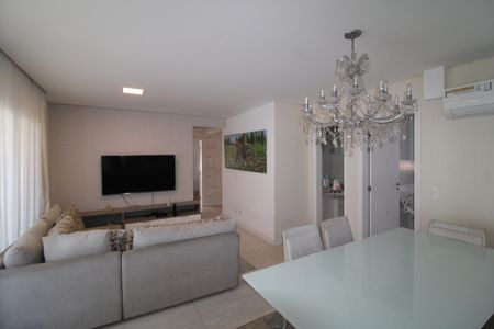 Sala de apartamento à venda com 3 quartos, 123m² em Vila Pauliceia, São Paulo