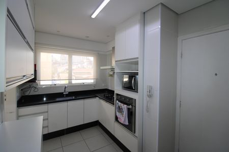 Apartamento à venda com 123m², 3 quartos e 3 vagasCozinha