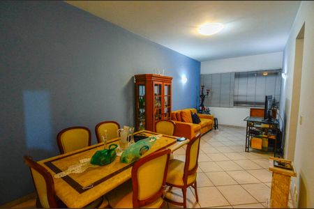 Sala de apartamento para alugar com 2 quartos, 90m² em Praça da Bandeira, Rio de Janeiro