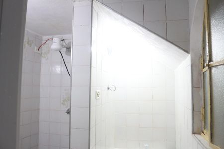 Banheiro de casa para alugar com 1 quarto, 100m² em Santa Maria, São Caetano do Sul