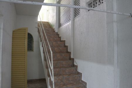 Casa para alugar com 100m², 1 quarto e sem vagaQuintal