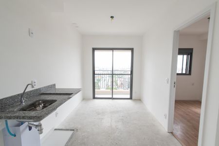 Apartamento à venda com 28m², 1 quarto e sem vaga Apartamento à venda com 28m², 1 quarto e sem vagaSala/cozinha