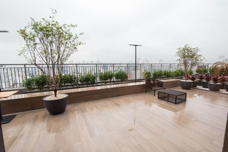 Apartamento à venda com 28m², 1 quarto e sem vaga Apartamento à venda com 28m², 1 quarto e sem vagaRooftop