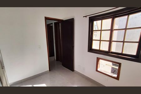 Quarto 2 de casa de condomínio para alugar com 2 quartos, 56m² em Taquara, Rio de Janeiro