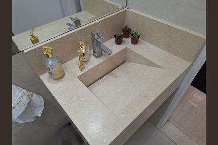 Apartamento à venda com 70m², 2 quartos e 2 vagasBanheiro