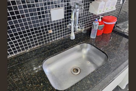 Apartamento à venda com 70m², 2 quartos e 2 vagasCozinha