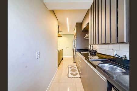 Apartamento à venda com 69m², 2 quartos e 1 vagaÁrea de Serviço