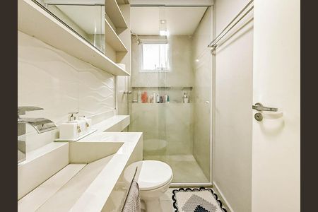 Apartamento à venda com 69m², 2 quartos e 1 vagaBanheiro da Suíte