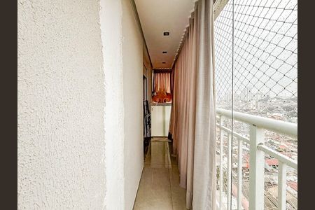 Apartamento à venda com 69m², 2 quartos e 1 vagaVaranda