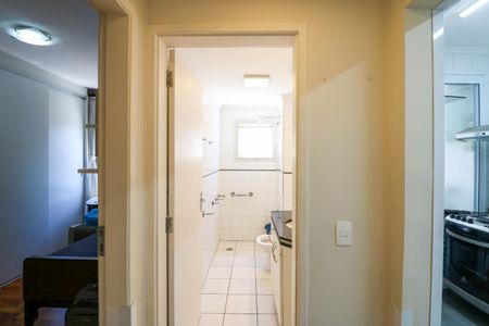Hall íntimo de apartamento para alugar com 1 quarto, 43m² em Vila Cruzeiro, São Paulo