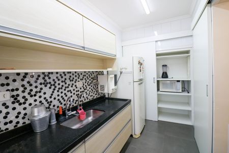 Cozinha de apartamento para alugar com 1 quarto, 43m² em Vila Cruzeiro, São Paulo