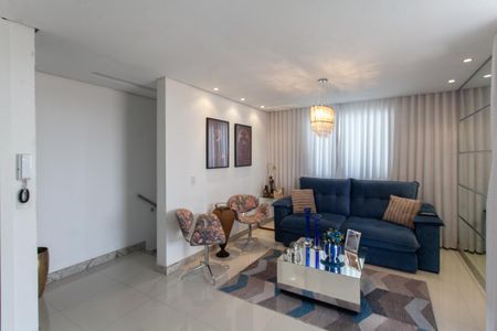 Apartamento à venda com 180m², 3 quartos e 3 vagas Apartamento à venda com 180m², 3 quartos e 3 vagasSala 2