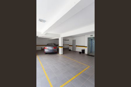 Apartamento à venda com 180m², 3 quartos e 3 vagas Apartamento à venda com 180m², 3 quartos e 3 vagasGaragem Vaga 1 , 2 e 3