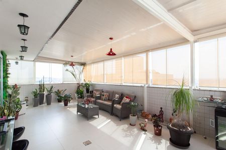 Apartamento à venda com 180m², 3 quartos e 3 vagas Apartamento à venda com 180m², 3 quartos e 3 vagasÁrea da Cobertura