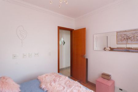 Apartamento à venda com 180m², 3 quartos e 3 vagas Apartamento à venda com 180m², 3 quartos e 3 vagasQuarto 1