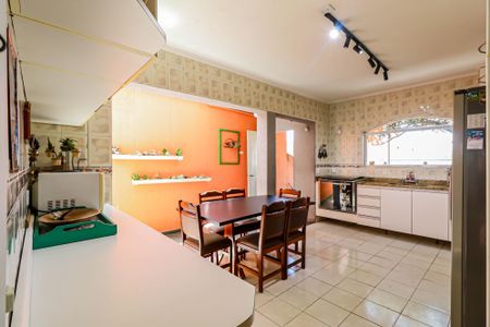 Casa à venda com 200m², 3 quartos e 5 vagasCozinha