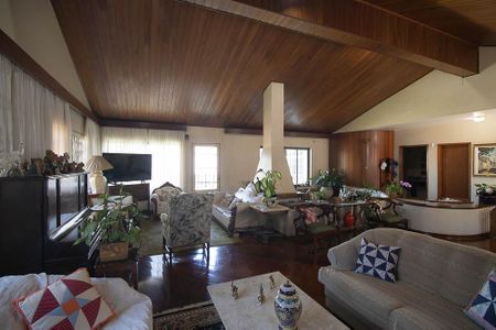 Sala de casa para alugar com 6 quartos, 600m² em Vila Maria Alta, São Paulo