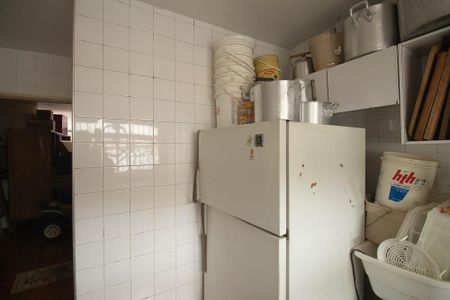 Casa à venda com 600m², 6 quartos e 10 vagasCozinha 2