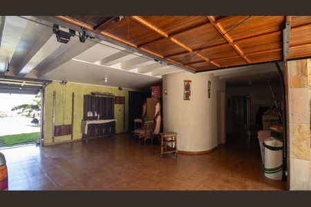 Casa à venda com 600m², 6 quartos e 10 vagasGaragem