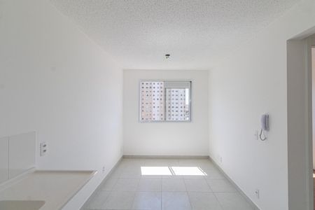 Apartamento para alugar com 32m², 2 quartos e sem vaga Apartamento para alugar com 32m², 2 quartos e sem vagaSala/Cozinha