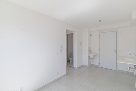 Apartamento para alugar com 32m², 2 quartos e sem vaga Apartamento para alugar com 32m², 2 quartos e sem vagaSala/Cozinha