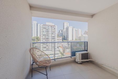 Varanda de kitnet/studio para alugar com 1 quarto, 25m² em Cerqueira César, São Paulo