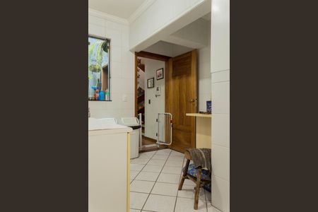 Casa à venda com 414m², 4 quartos e 6 vagasÁrea de Serviço