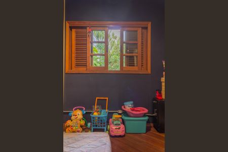 Casa à venda com 414m², 4 quartos e 6 vagasSuíte 3