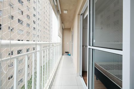Varanda Suíte de apartamento para alugar com 1 quarto, 34m² em Vila Penteado, São Paulo