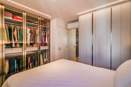 Apartamento à venda com 78m², 2 quartos e 1 vaga Apartamento à venda com 78m², 2 quartos e 1 vagaSuite