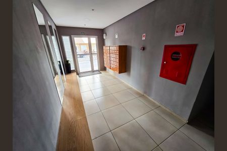 Apartamento à venda com 43m², 2 quartos e sem vaga Apartamento à venda com 43m², 2 quartos e sem vagaHall de entrada