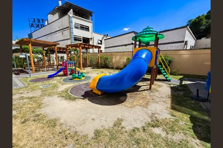 Apartamento à venda com 43m², 2 quartos e sem vaga Apartamento à venda com 43m², 2 quartos e sem vagaÁrea comum - Playground