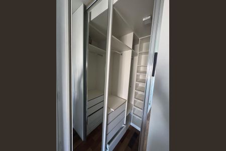 Apartamento para alugar com 68m², 2 quartos e 1 vagaQuarto 2