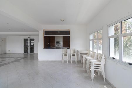 Apartamento à venda com 57m², 2 quartos e 1 vagaÁrea Comum - Salão de Festas    