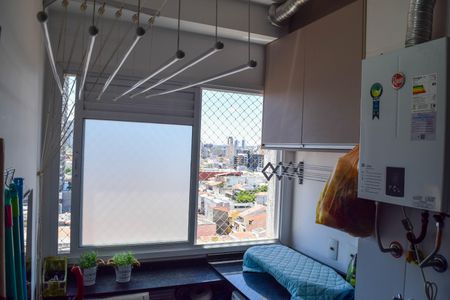 Apartamento à venda com 70m², 2 quartos e 1 vagaÁrea de Serviço