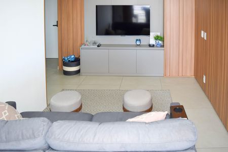 Apartamento à venda com 70m², 2 quartos e 1 vagaSala