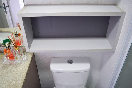 Apartamento à venda com 70m², 2 quartos e 1 vagaBanheiro Suíte